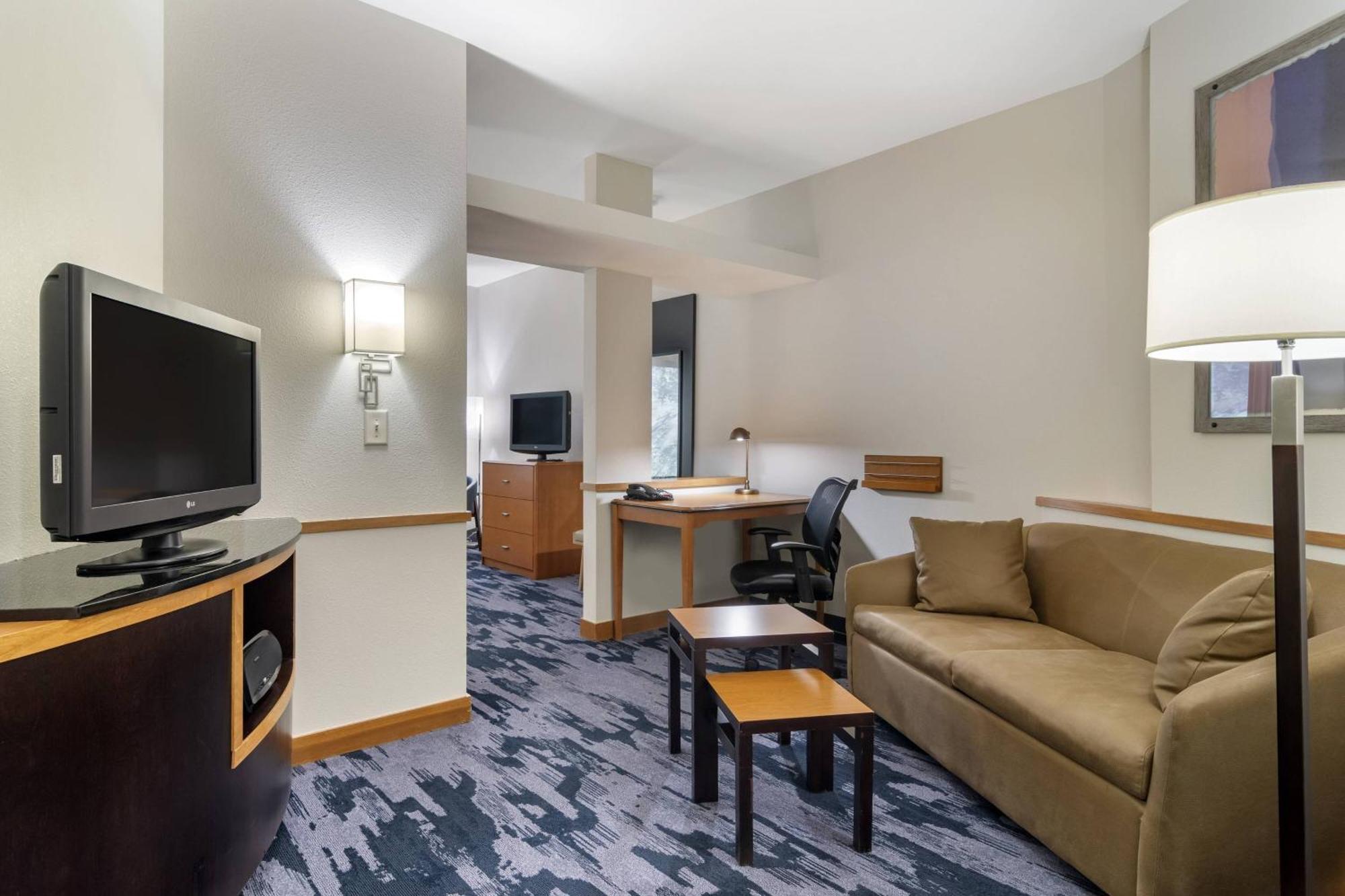 Fairfield Inn & Suites By Marriott Commerce Esterno foto