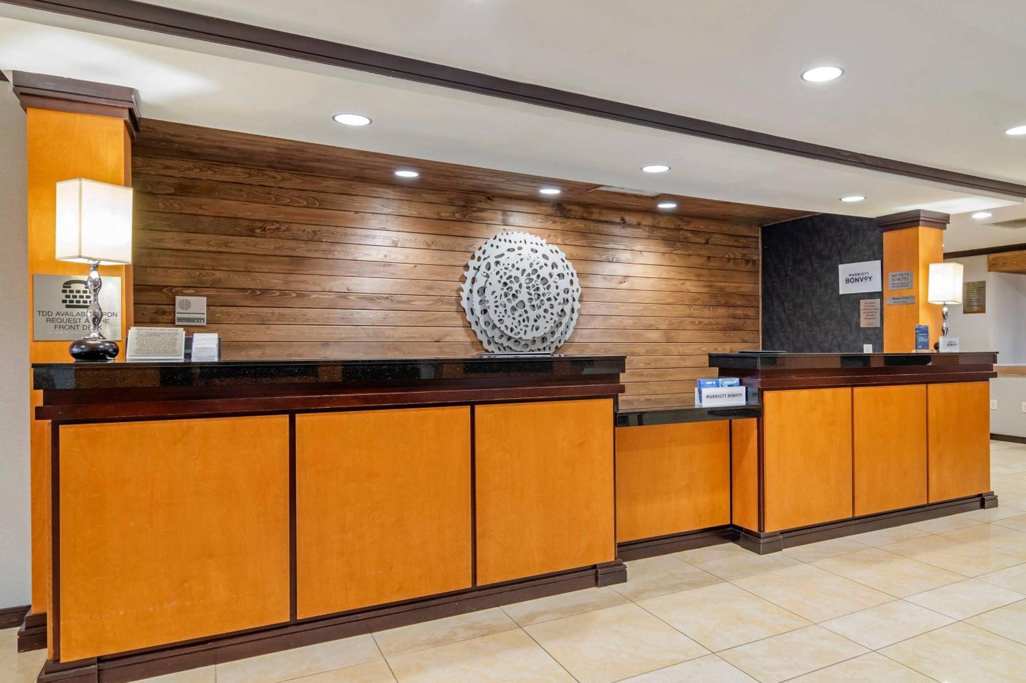 Fairfield Inn & Suites By Marriott Commerce Esterno foto