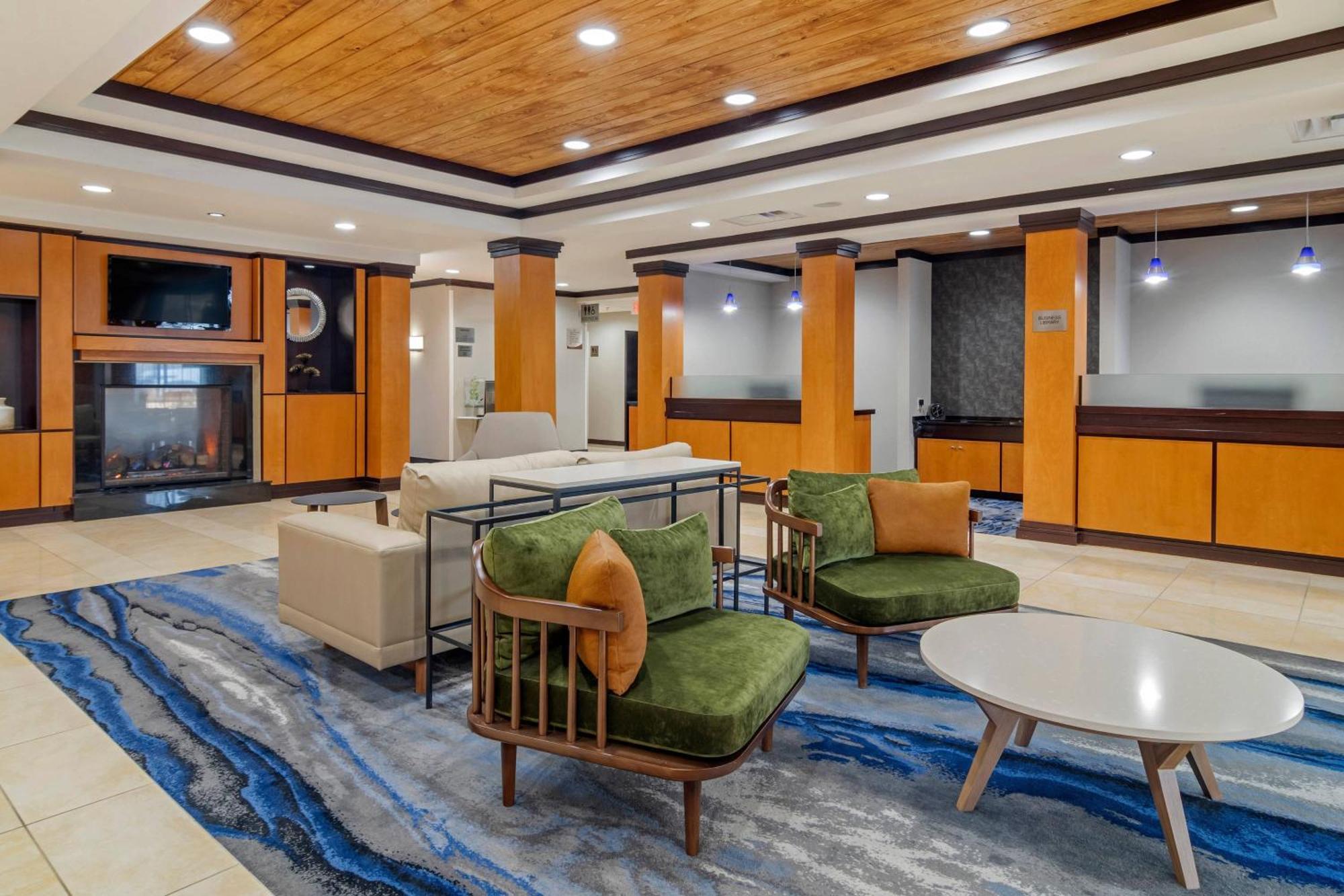Fairfield Inn & Suites By Marriott Commerce Esterno foto